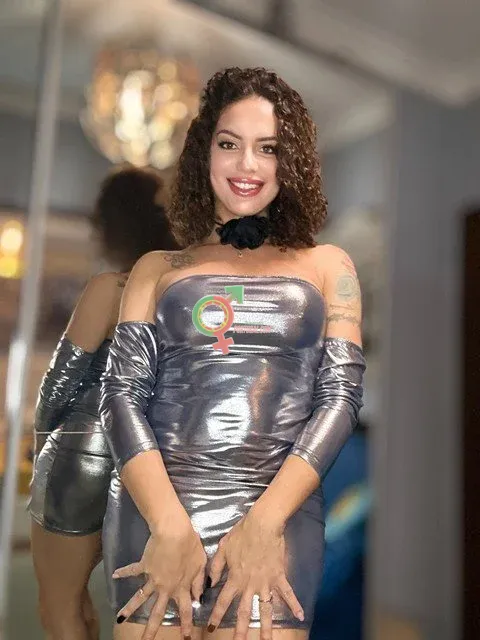 Tgata Acompanhante, Lavínia Ferraz, Vila Nova de Gaia