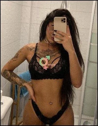 Nicole - Travesti acompanhante em Braga